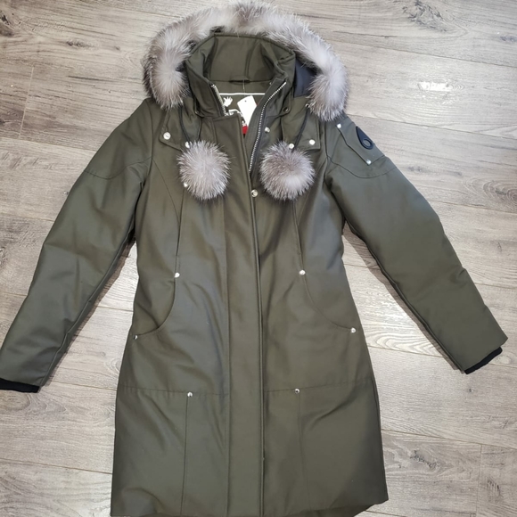 Moose Knuckles winter coat - Picture 1 of 4